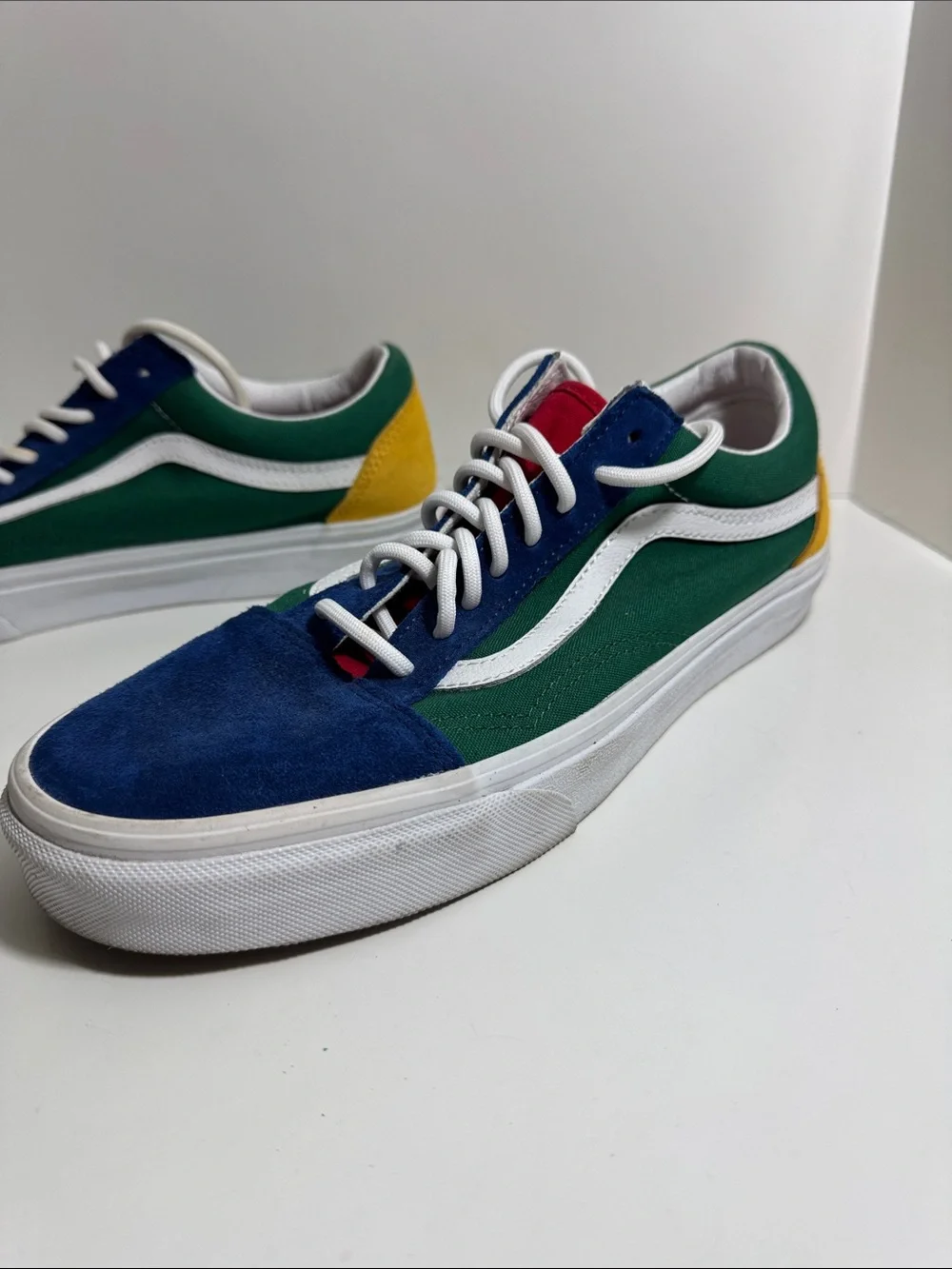 Vans Off The Wall Men's Low-Top Suede & Canvas Sneakers in Blue/Green Size 9